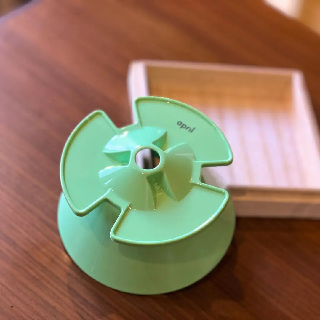 April Plastic Brewer Orange | COFFEE LAB KOMAMEYA